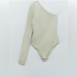 Zara Green One Shoulder Knit Bodysuit